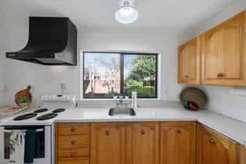 7 Oriwa Street, Waikanae