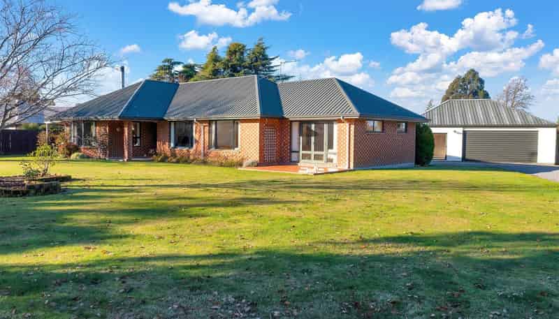 7 Bloomfield Street, Leithfield