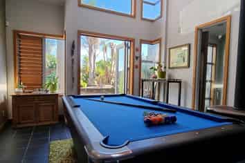 13 Karekare Road, Raumati South