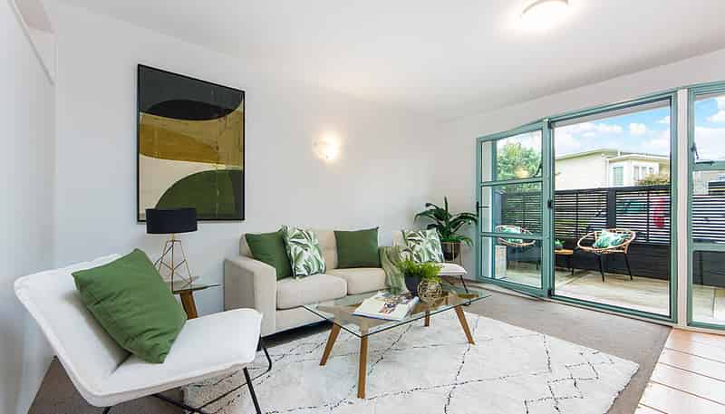 2/4 Wynyard Road, Mount Eden