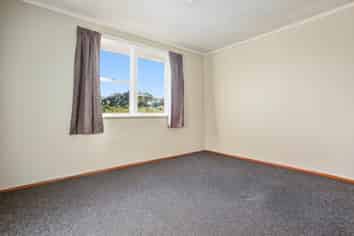 5/458 West Coast Road, Glen Eden