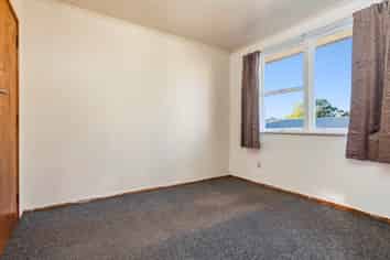 5/458 West Coast Road, Glen Eden