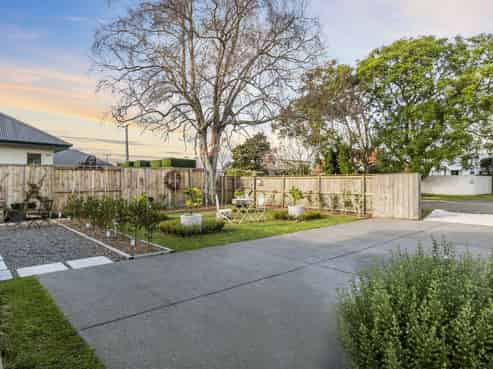 11 Alexander Street, Avenues