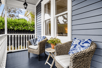 Auckland - Address withheld