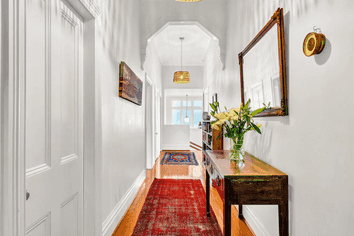 Auckland - Address withheld