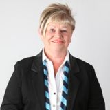 Donna 0032800000qFDCuAAO Green 0032800000qFDCuAAO