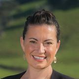 Stephen 0032800000qFGM1AAO White 0032800000qFGM1AAO