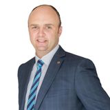 Deborah 0032800000qFDiIAAW Clark 0032800000qFDiIAAW