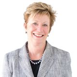 Carolyn 0032800000qFF1TAAW Phillips 0032800000qFF1TAAW