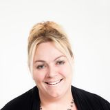 Larry 0032800000qFIP6AAO Simmons 0032800000qFIP6AAO