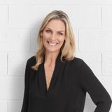 Betty 0032800000qFBs7AAG Kelly 0032800000qFBs7AAG