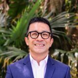 Amy 0032800000qFFyKAAW Young 0032800000qFFyKAAW