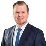 Julia 0032800000qFCsiAAG Flores 0032800000qFCsiAAG