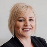 Jacqueline 0032800000qFFO1AAO Miller 0032800000qFFO1AAO