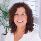 Jeffrey 0032800000qFT8vAAG Johnson 0032800000qFT8vAAG