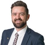 Amy 0032800000qFJLgAAO Thomas 0032800000qFJLgAAO