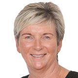 Crystal 0032800000qFGIgAAO Russell 0032800000qFGIgAAO