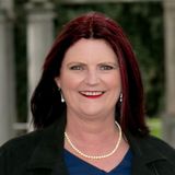 Robert 0032800000qFGVlAAO Walker 0032800000qFGVlAAO