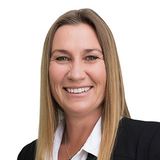 Louise 0032800000qFBmNAAW White 0032800000qFBmNAAW