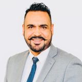 Frank 0032800000qFI3mAAG King 0032800000qFI3mAAG