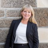 Marilyn 0032800000qFEb4AAG Stewart 0032800000qFEb4AAG