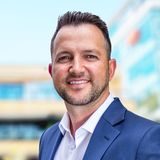 Joshua 0032800000qFGkLAAW Walker 0032800000qFGkLAAW