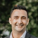 Michael 0032800000wnhS0AAI Hernandez 0032800000wnhS0AAI