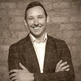 Crystal 0030K00002A2CpWQAV Moore 0030K00002A2CpWQAV