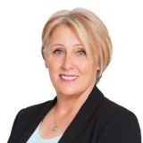 Christina 0032y000003K25WAAS Brooks 0032y000003K25WAAS