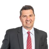 Michael 0032y000005UryYAAS Walker 0032y000005UryYAAS