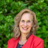 Nicole 0032800000qFCviAAG Russell 0032800000qFCviAAG