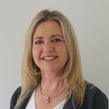 Stephanie 0032800000qFQ1ZAAW Powell 0032800000qFQ1ZAAW