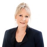 Sarah 0032800000qFJnbAAG Russell 0032800000qFJnbAAG