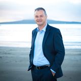 Anthony 0032800000qFP8VAAW Moore 0032800000qFP8VAAW