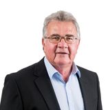 Andrew 0032800000qFNBmAAO Young 0032800000qFNBmAAO