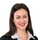 Janet 003A7000003hL0CIAU Hall 003A7000003hL0CIAU